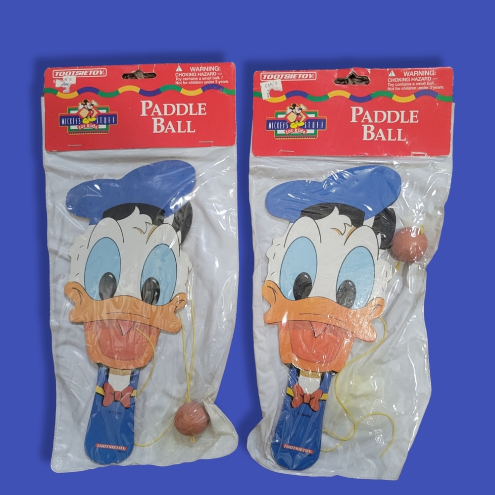 Vintage "Donald Duck" Paddle Ball Set